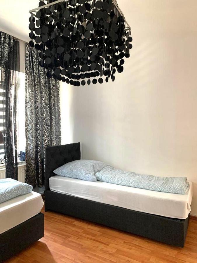 Unterkunft Ferienwohnung Mara Oberhausen Оберхаузен Екстериор снимка